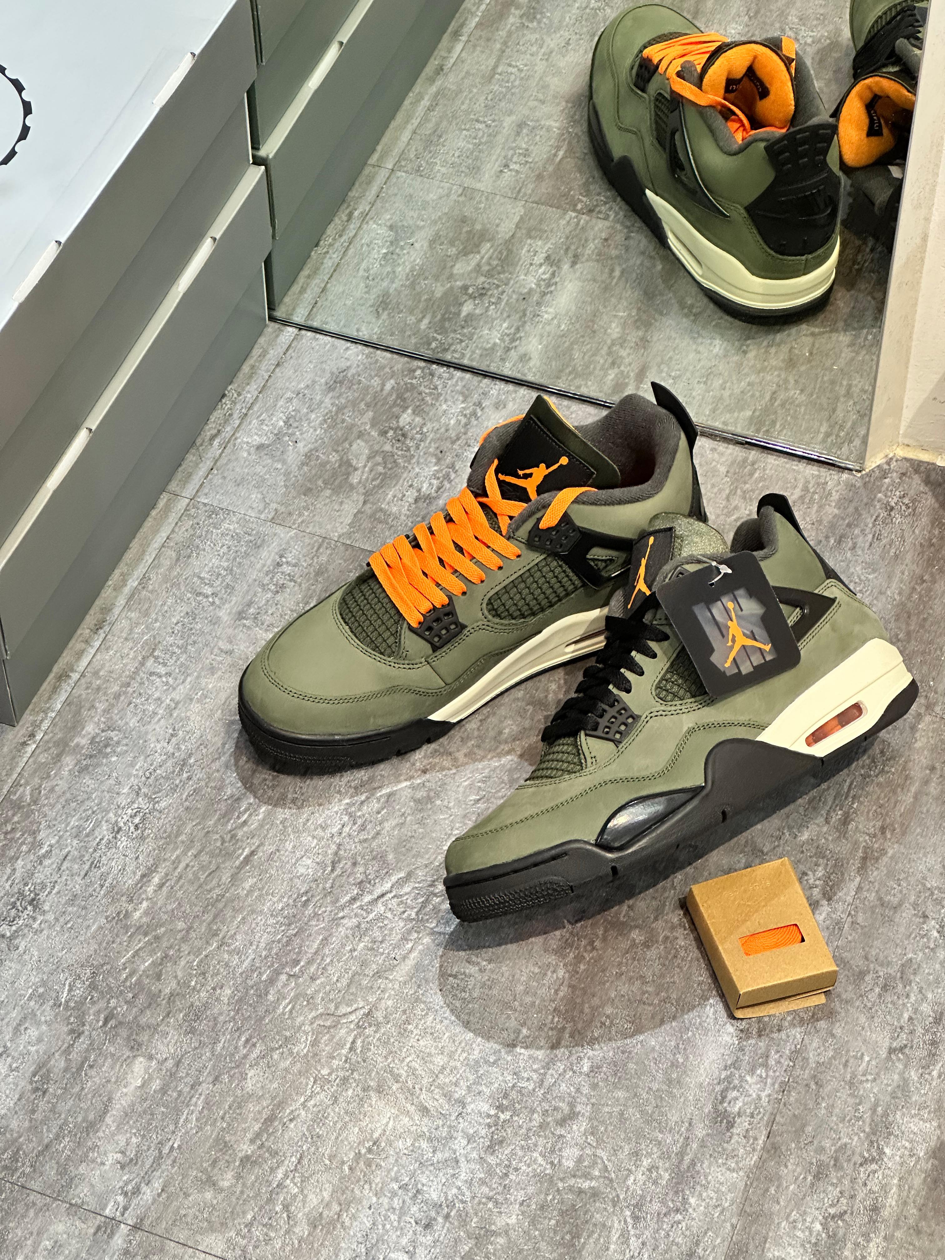 Air Jordan 4 Retro x UNDEFEATED IB1519-200 P601148-48455 / P601148