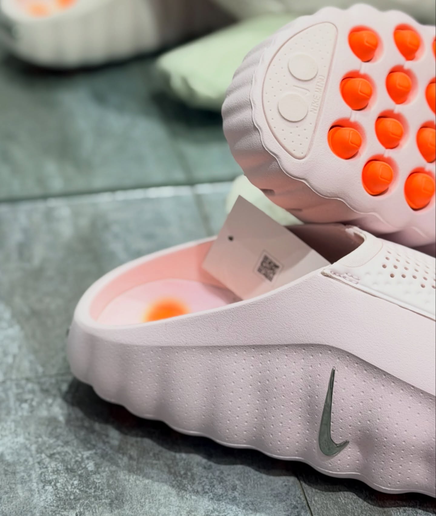 Nike Women's Mind 001 Mules “Pearl Pink” Official look at the Nike